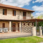 Toscana By Interhome * バラトナサード