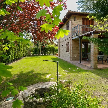 펜션 Toscana By Interhome 벌러토뇌쇠드