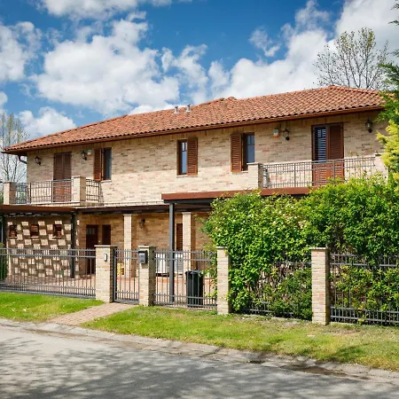 펜션 Toscana By Interhome 벌러토뇌쇠드