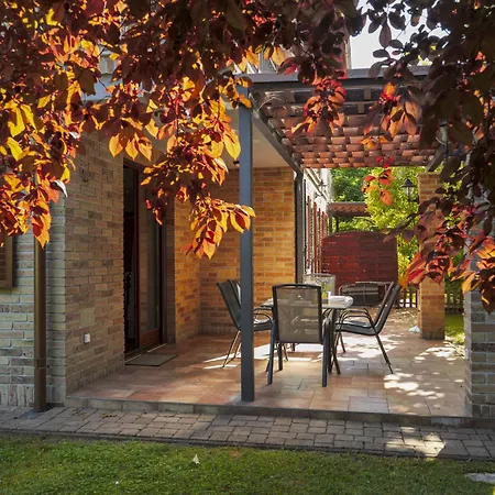 Holiday home Toscana By Interhome Balatonoszod